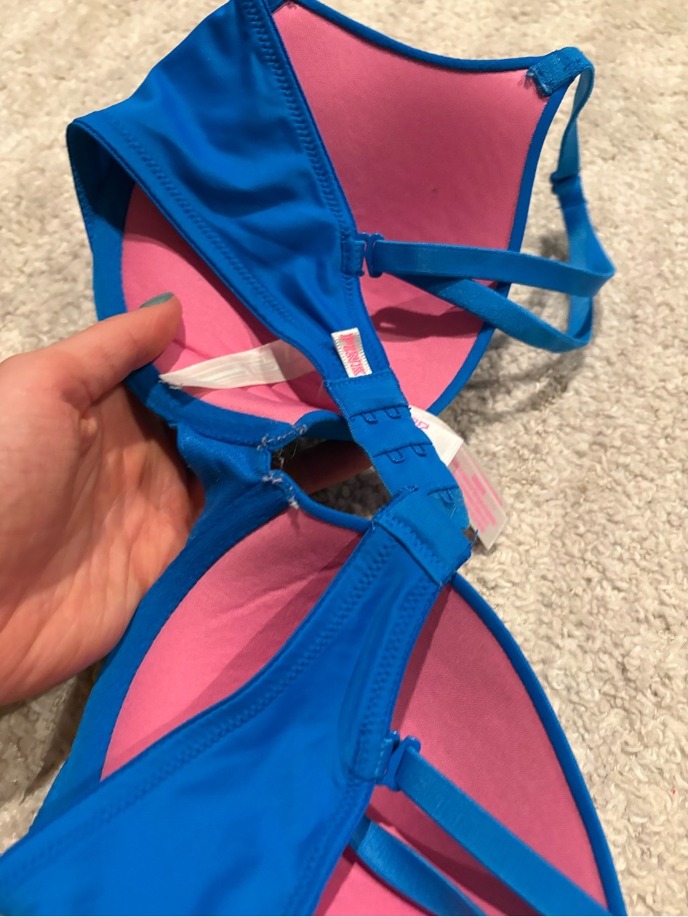 Pink push-up bra - Picture 2 of 3